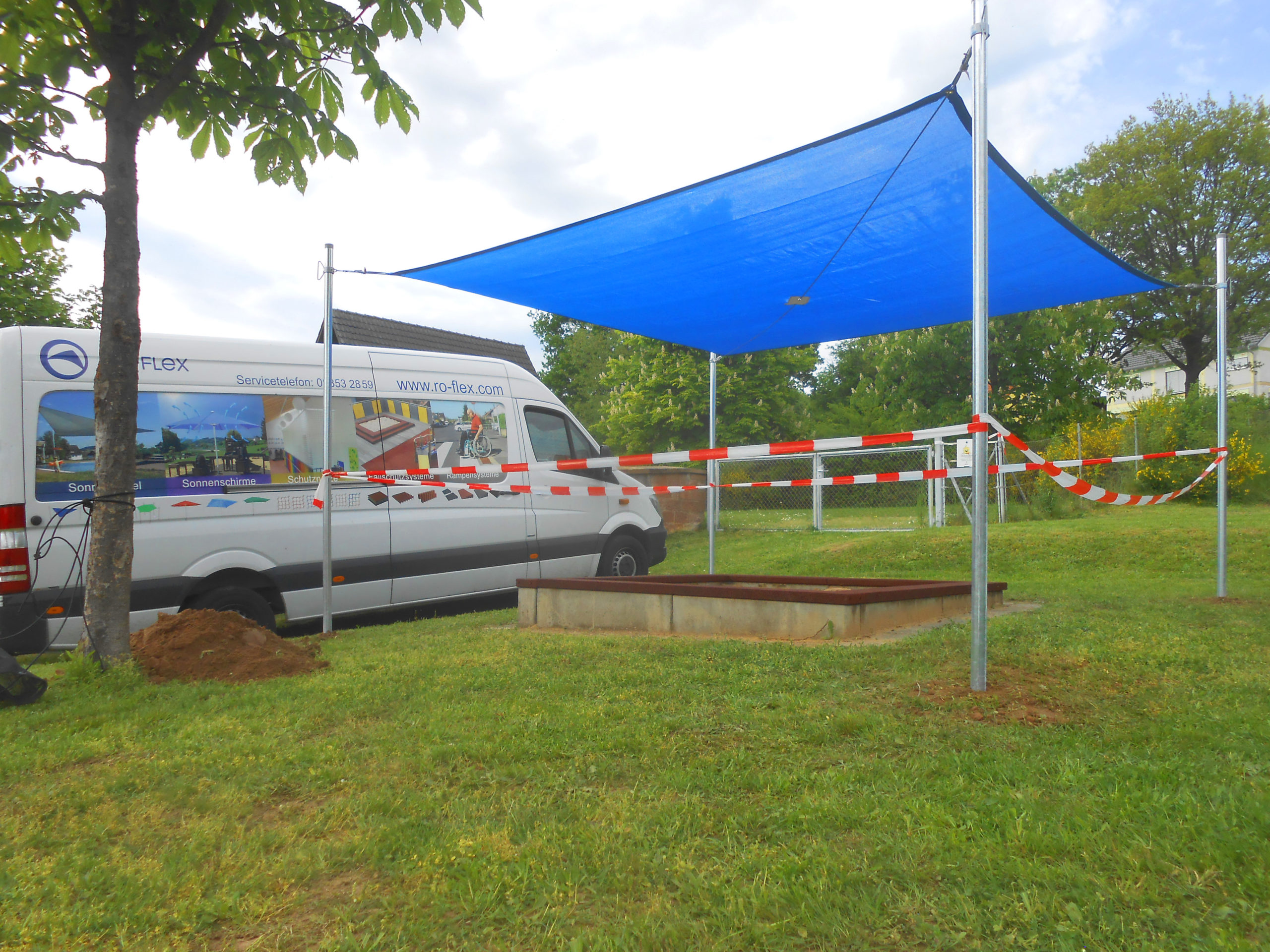 Spielplatz-Gemeinde-hassloch-Randabdeckung-Fallschutz