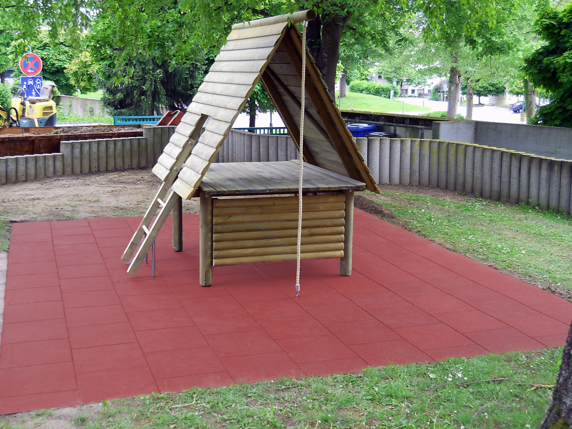Fallschutzplatten für den Kindergarten Fallschutzplatten für den Kindergarten